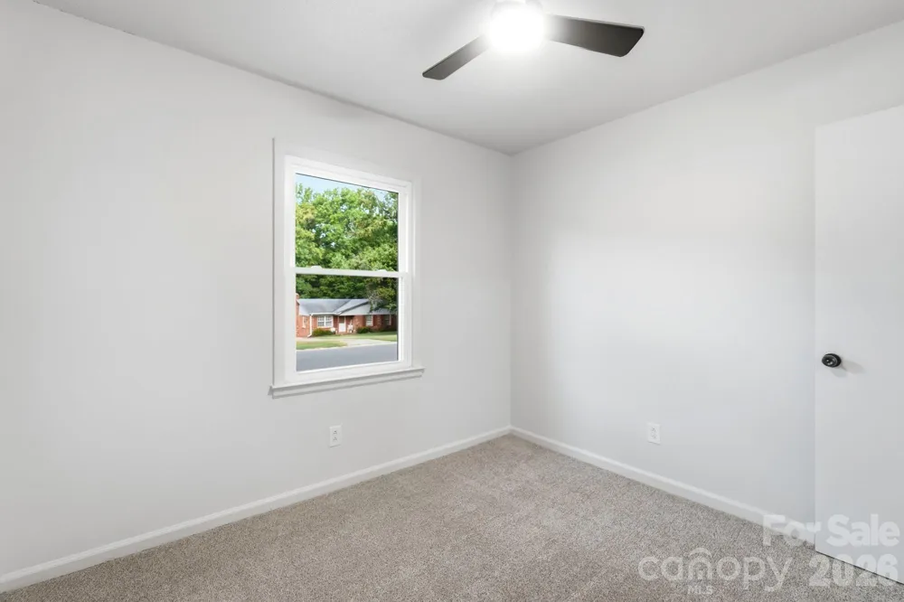 9933 Starwood Drive Charlotte, NC 28215
