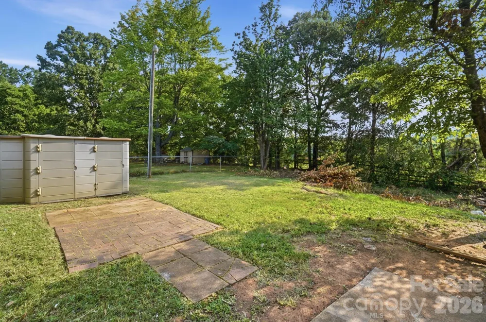 9933 Starwood Drive Charlotte, NC 28215