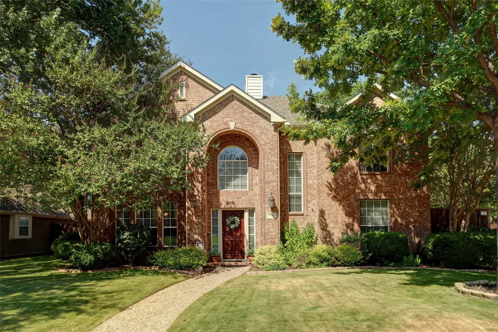 402 Irvine Drive Allen, TX 75013