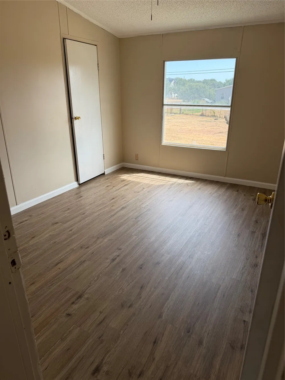 143 Summit Ridge Lane Springtown, TX 76082