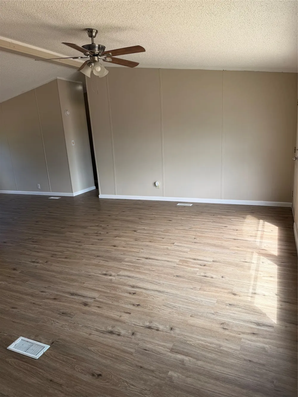 143 Summit Ridge Lane Springtown, TX 76082