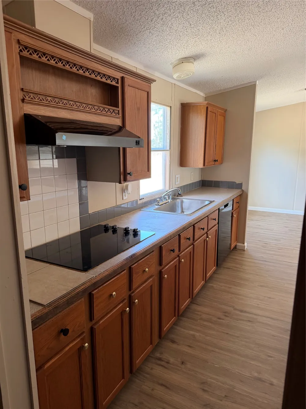 143 Summit Ridge Lane Springtown, TX 76082