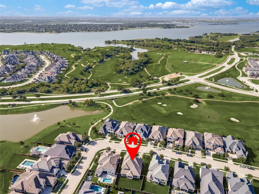 2817 Links The Colony, TX 75056
