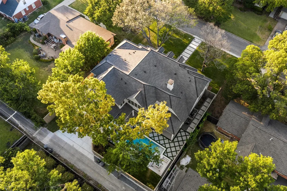 6254 Preston Crest Lane Dallas, TX 75230