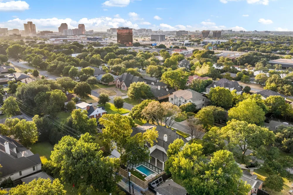 6254 Preston Crest Lane Dallas, TX 75230