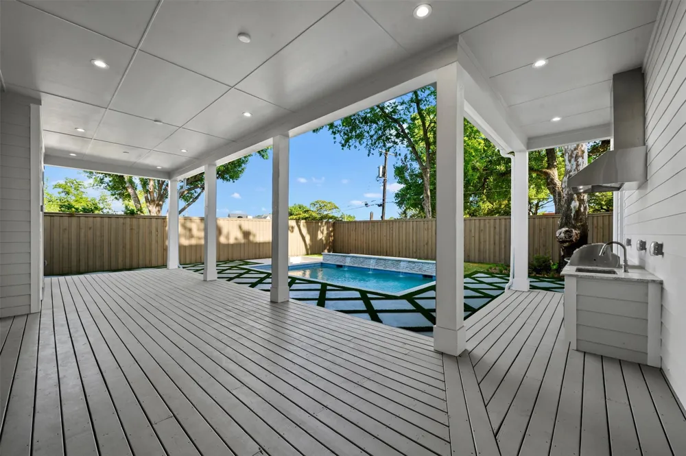 6254 Preston Crest Lane Dallas, TX 75230