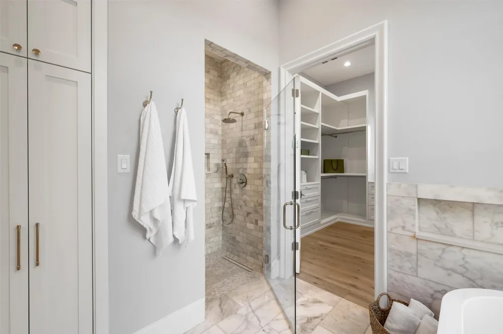 6254 Preston Crest Lane Dallas, TX 75230