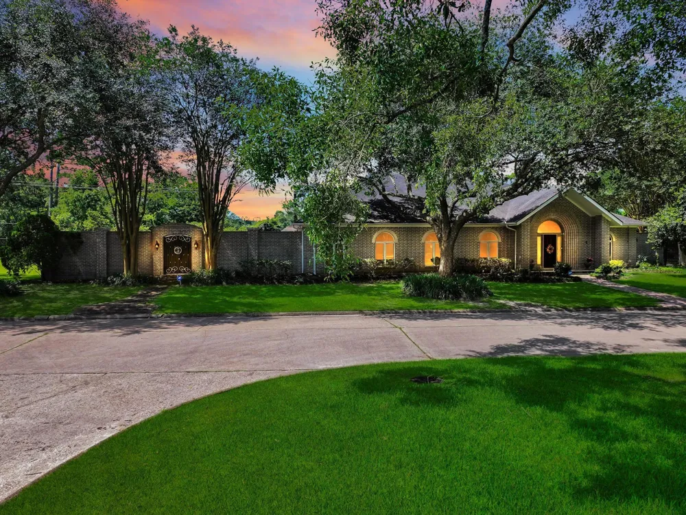 3 Bayou Bend Beaumont, TX 77706