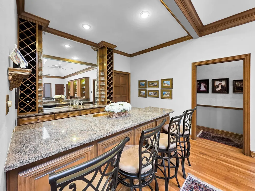 3 Bayou Bend Beaumont, TX 77706