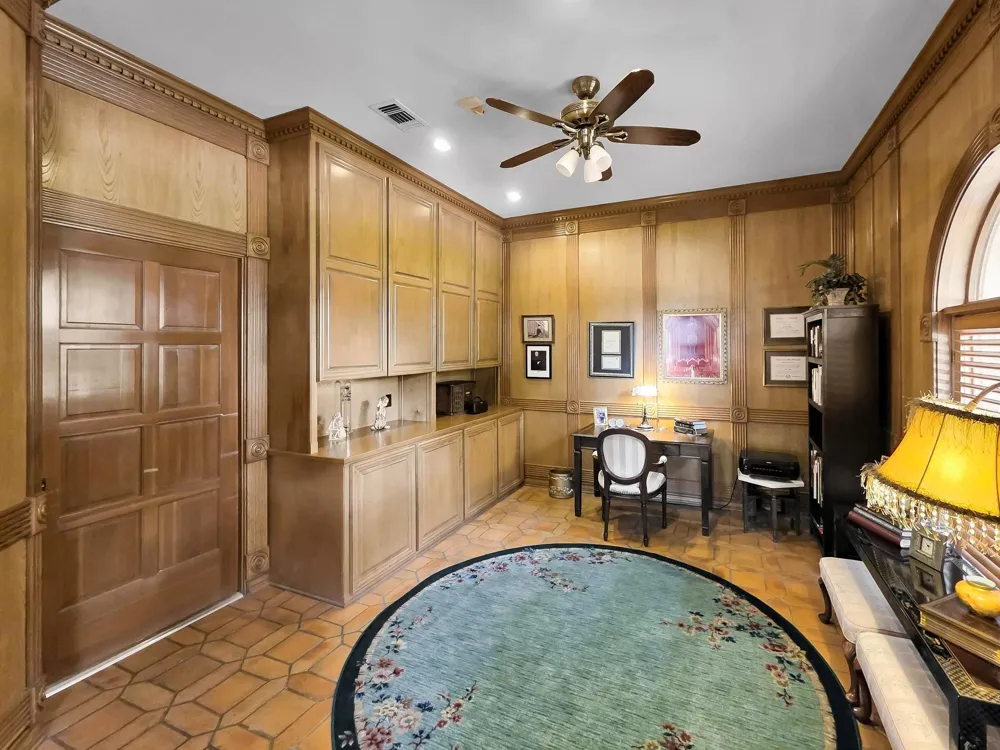 3 Bayou Bend Beaumont, TX 77706