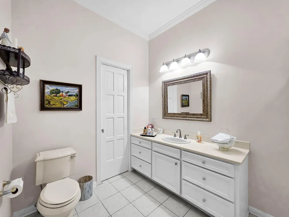 3 Bayou Bend Beaumont, TX 77706