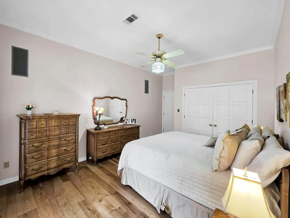 3 Bayou Bend Beaumont, TX 77706