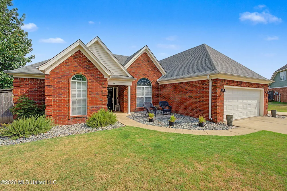74 Lyla Cove Hernando, MS 38632