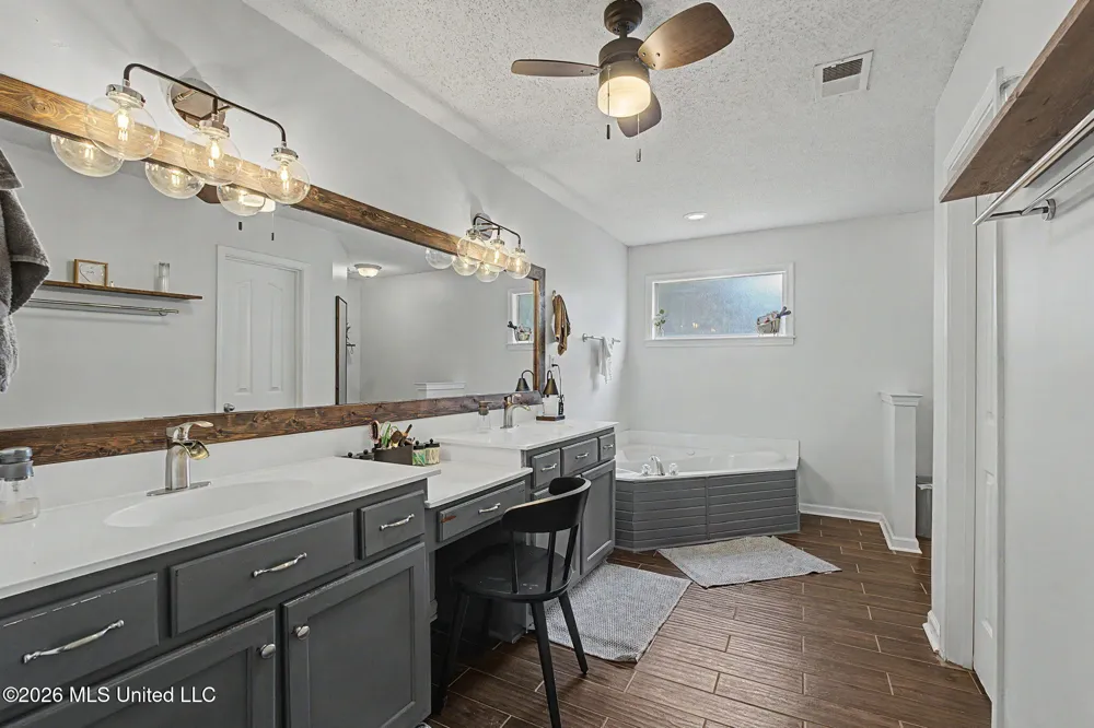 74 Lyla Cove Hernando, MS 38632