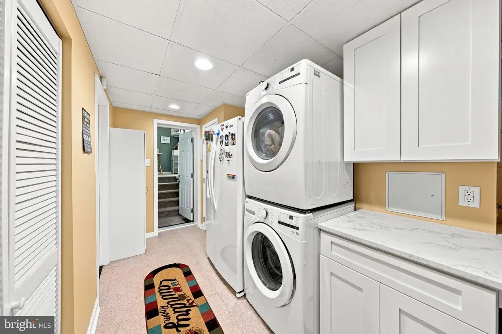 2 WOODHAVEN ROAD Gibbsboro, NJ 08026