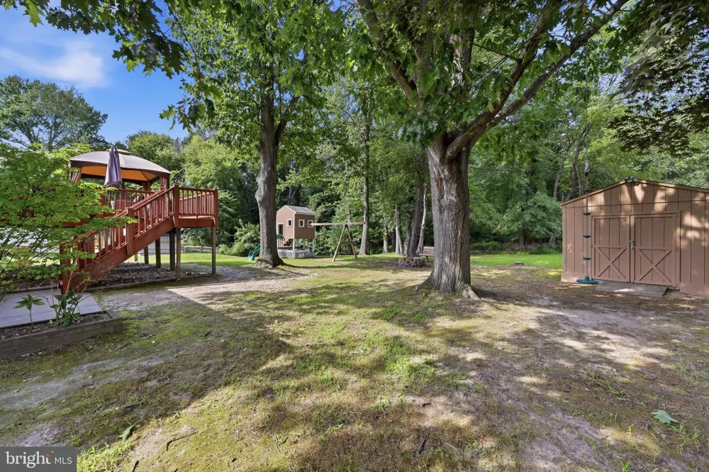 2 WOODHAVEN ROAD Gibbsboro, NJ 08026