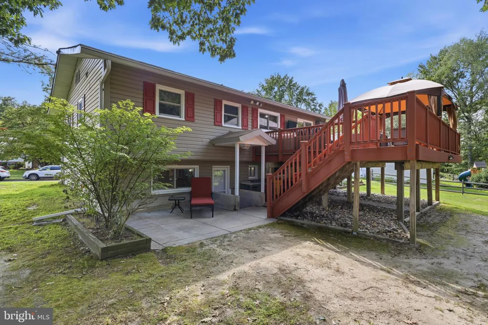 2 WOODHAVEN ROAD Gibbsboro, NJ 08026