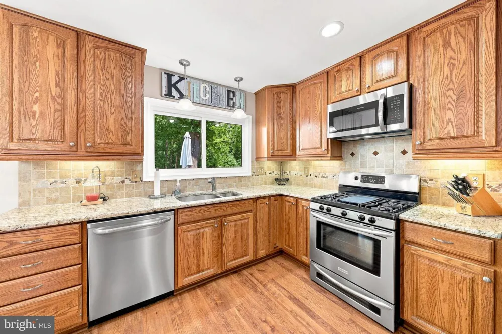 2 WOODHAVEN ROAD Gibbsboro, NJ 08026