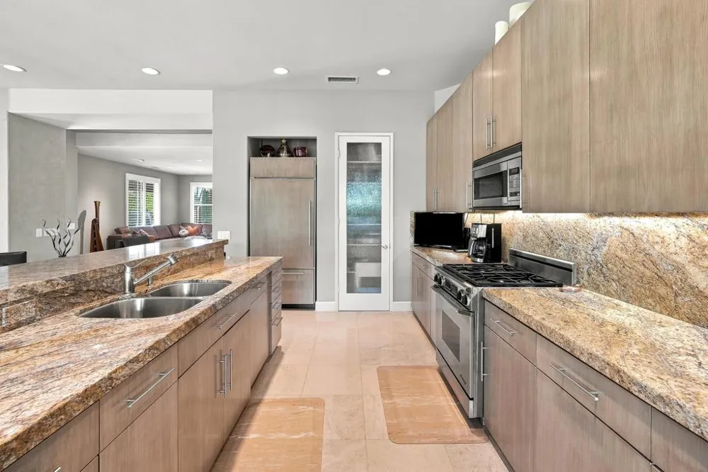 110 Lakefront Way Rancho Mirage, CA 92270