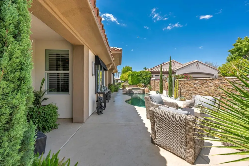 110 Lakefront Way Rancho Mirage, CA 92270