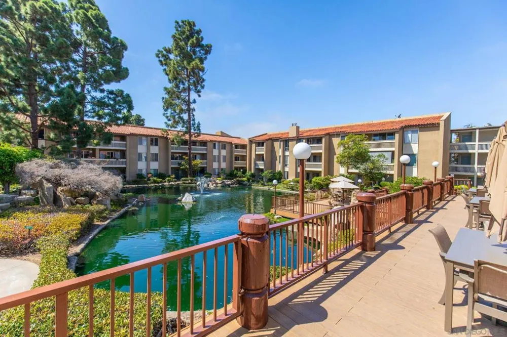4600 Lamont St #212 San Diego, CA 92109