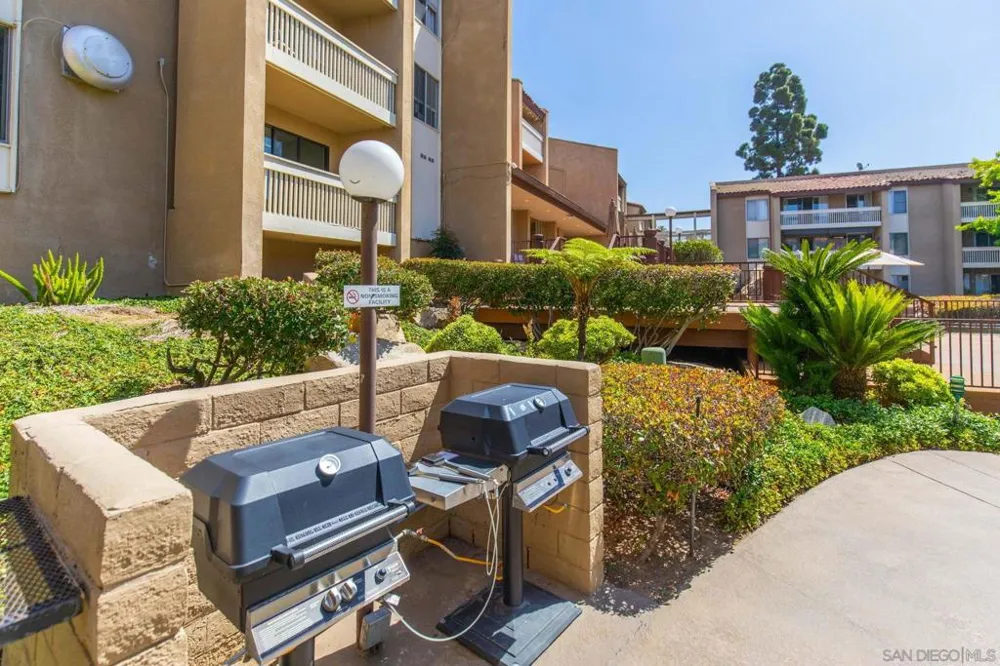 4600 Lamont St #212 San Diego, CA 92109