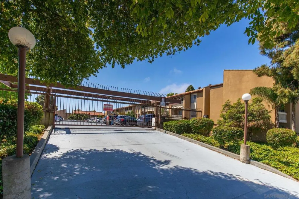 4600 Lamont St #212 San Diego, CA 92109