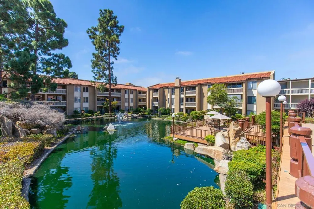 4600 Lamont St #212 San Diego, CA 92109