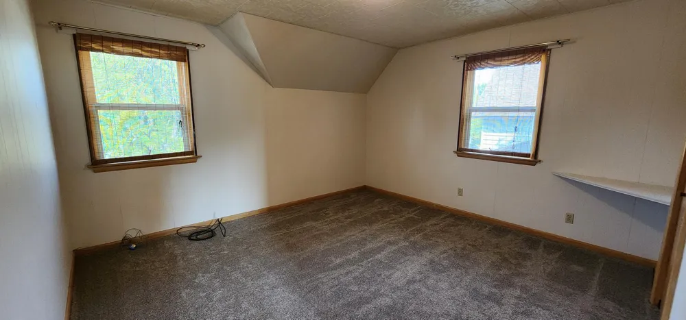 703 Hopkins Street Manistee, MI 49660