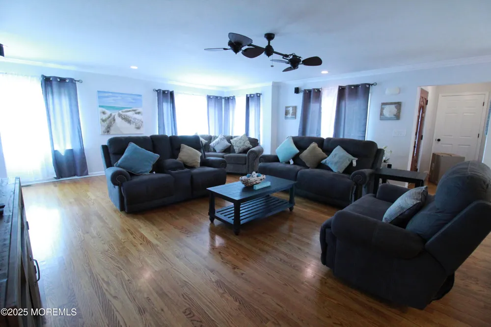 309 Cooks Lane #WINTER Point Pleasant Beach, NJ 08742