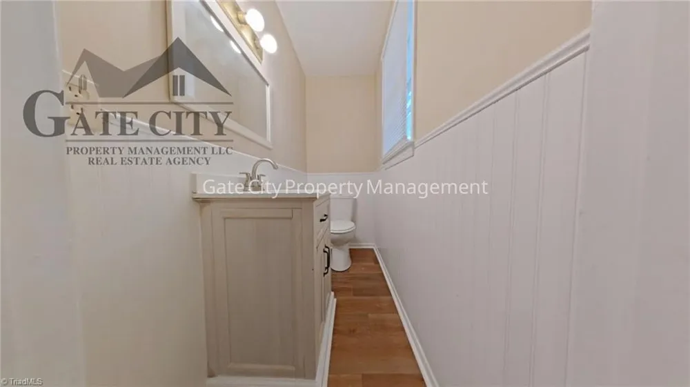 1105 Meadowbrook Boulevard High Point, NC 27260