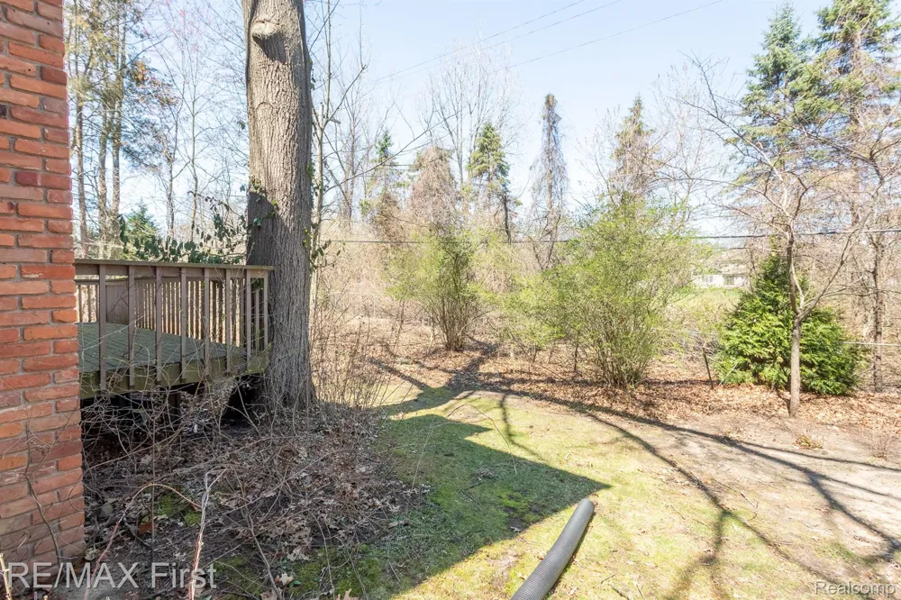 6620 RED CEDAR LANE West Bloomfield Charter Township, MI 48324