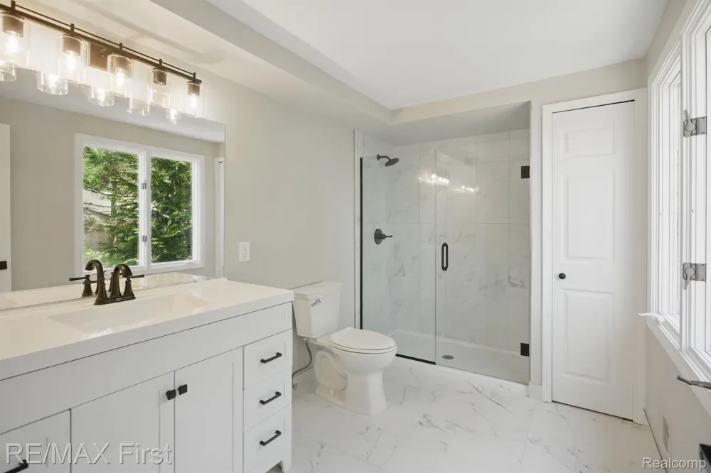 6620 RED CEDAR LANE West Bloomfield Charter Township, MI 48324
