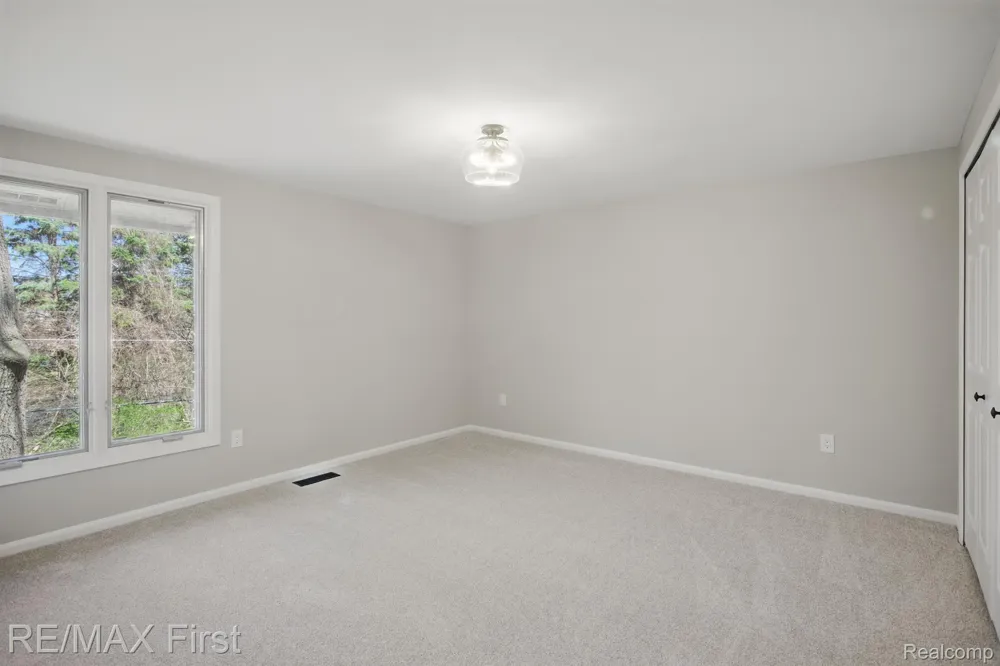 6620 RED CEDAR LANE West Bloomfield Charter Township, MI 48324