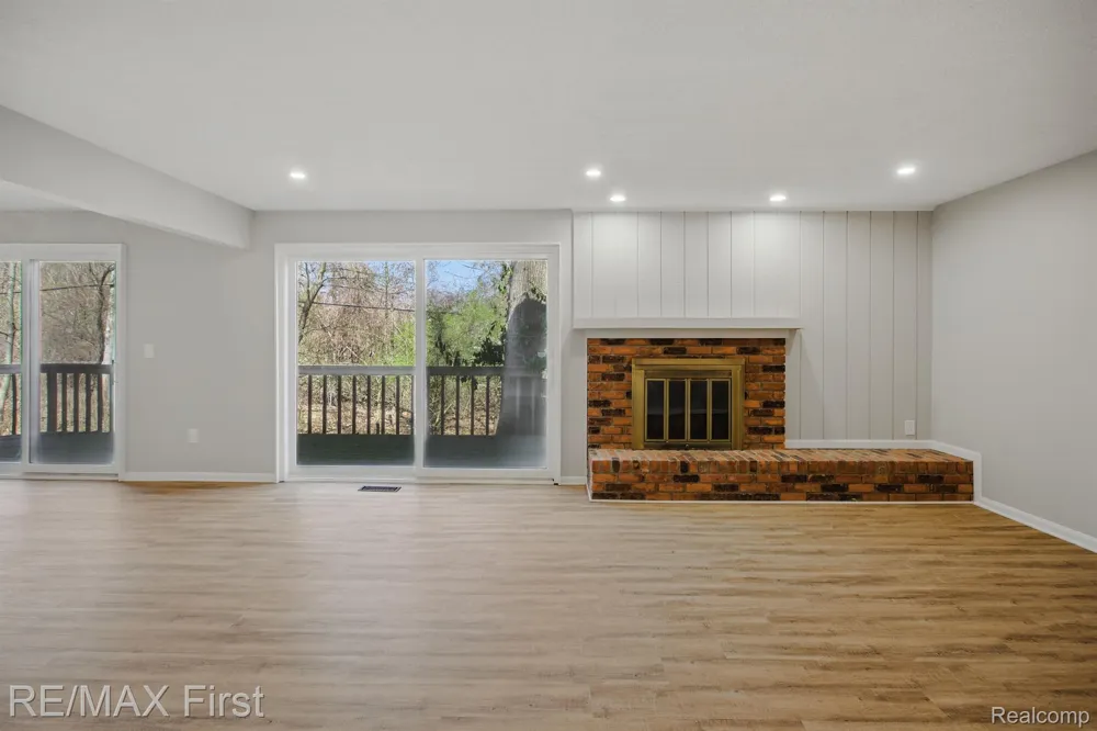 6620 RED CEDAR LANE West Bloomfield Charter Township, MI 48324