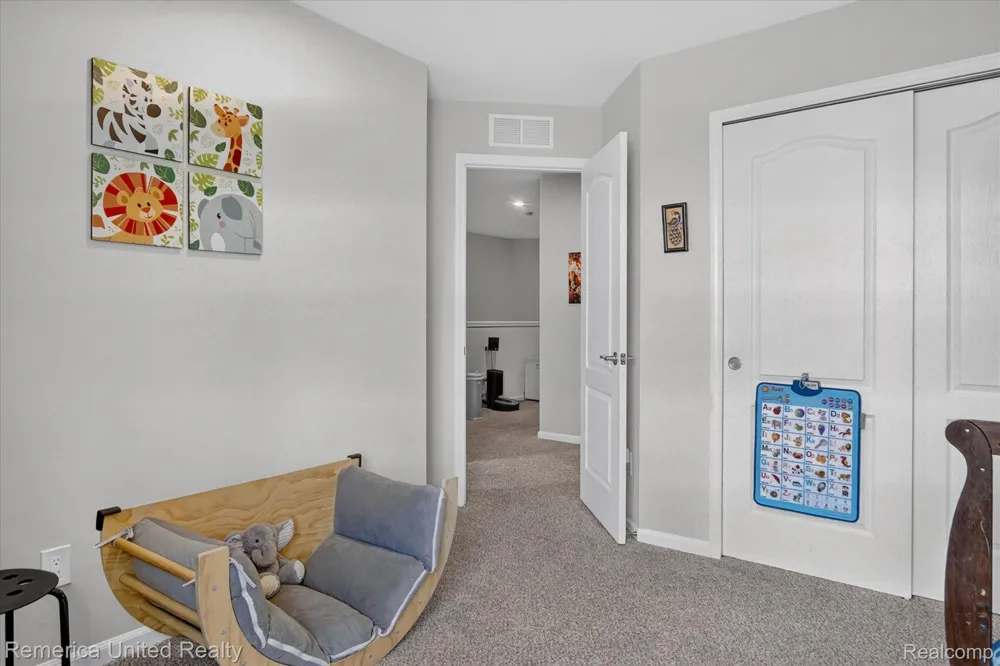 2818 Prairie View Road Pittsfield Charter Township, MI 48108