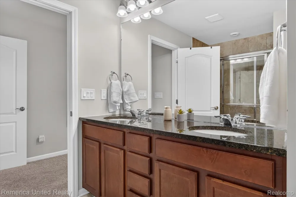 2818 Prairie View Road Pittsfield Charter Township, MI 48108