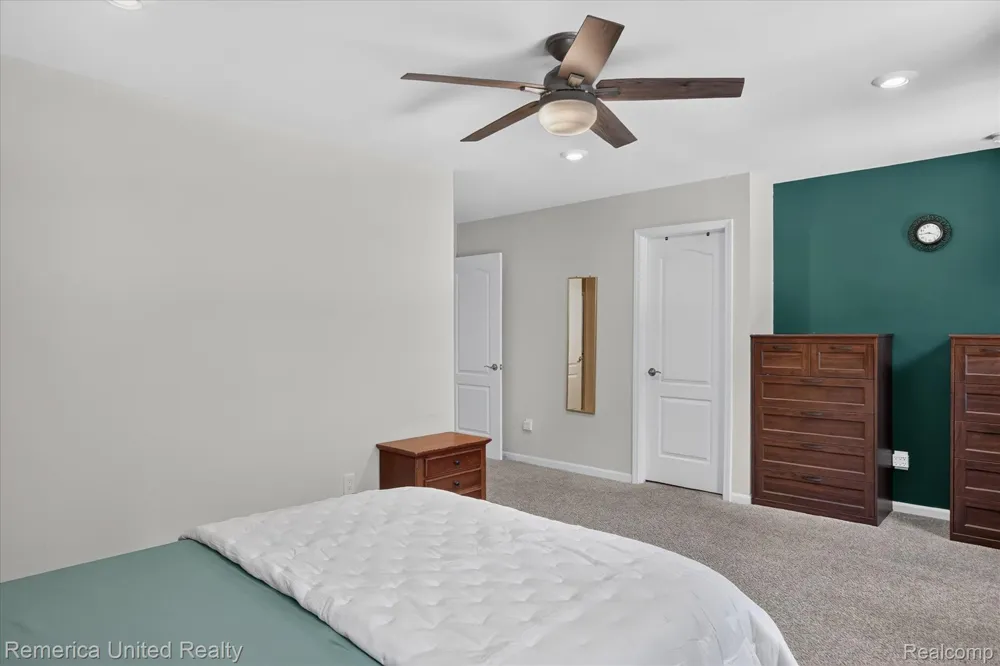 2818 Prairie View Road Pittsfield Charter Township, MI 48108