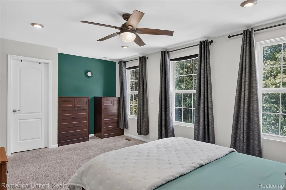 2818 Prairie View Road Pittsfield Charter Township, MI 48108