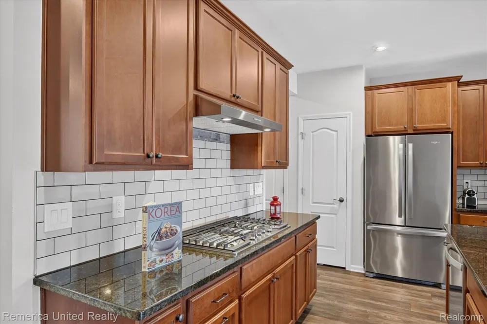 2818 Prairie View Road Pittsfield Charter Township, MI 48108