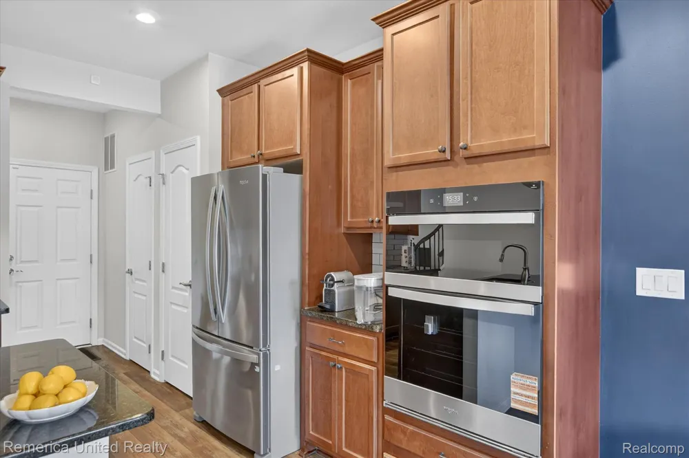 2818 Prairie View Road Pittsfield Charter Township, MI 48108