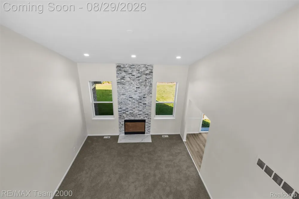 30003 Huron Meadows Drive Rockwood City, MI 48173