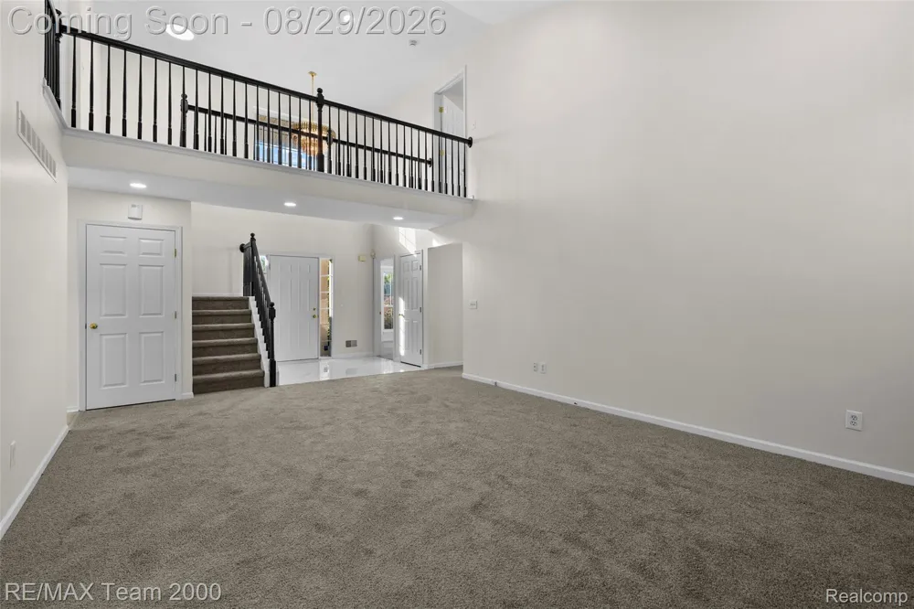30003 Huron Meadows Drive Rockwood City, MI 48173