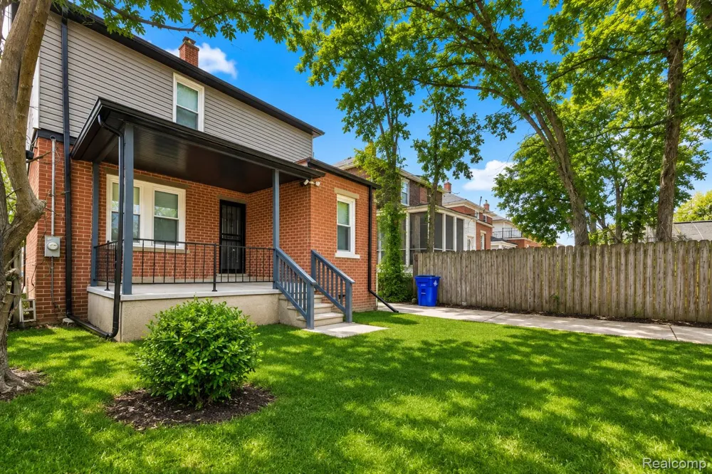 15887 Robson Street Detroit City, MI 48227