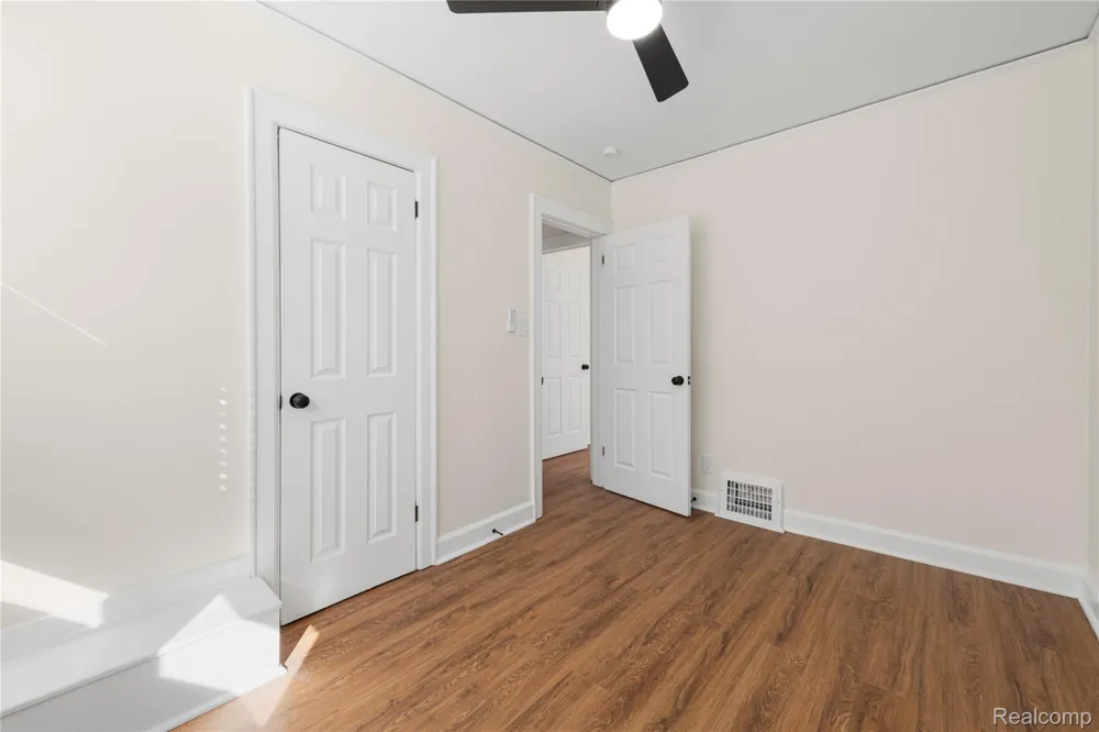 15887 Robson Street Detroit City, MI 48227