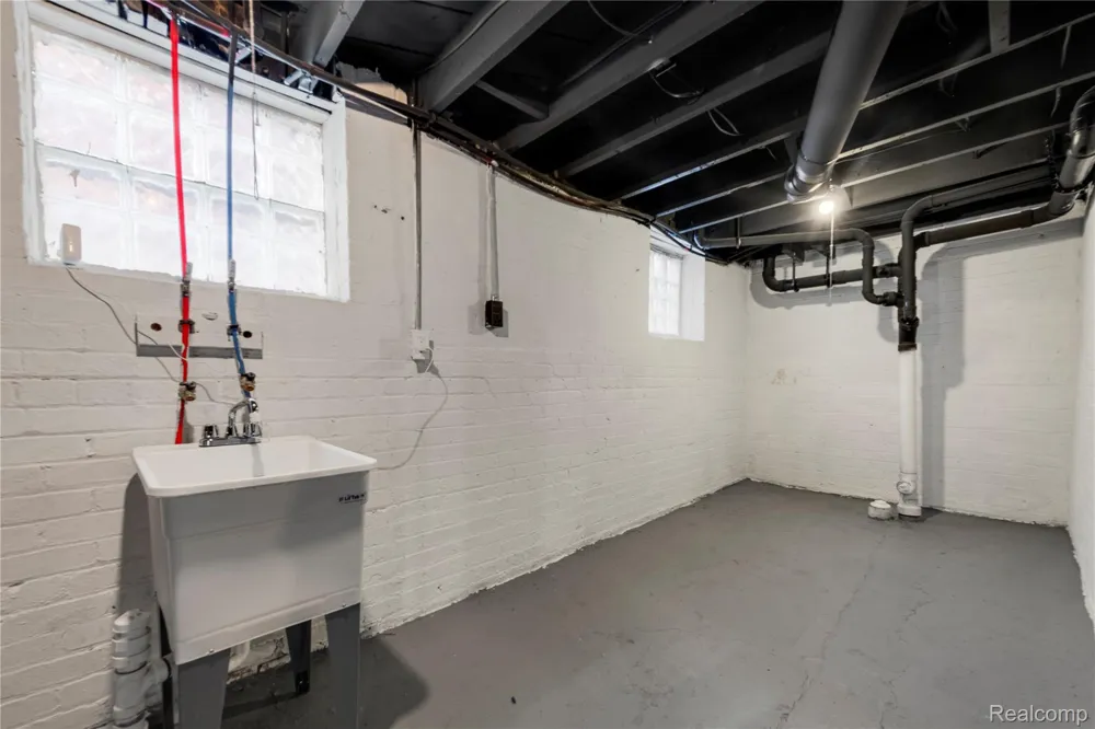 15887 Robson Street Detroit City, MI 48227