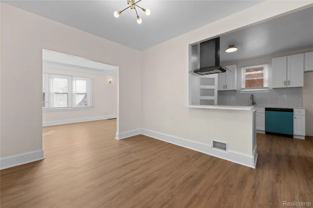 15887 Robson Street Detroit City, MI 48227