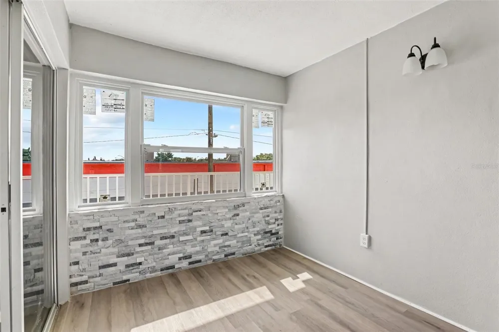 6100 12TH STREET S #313 St Petersburg, FL 33705