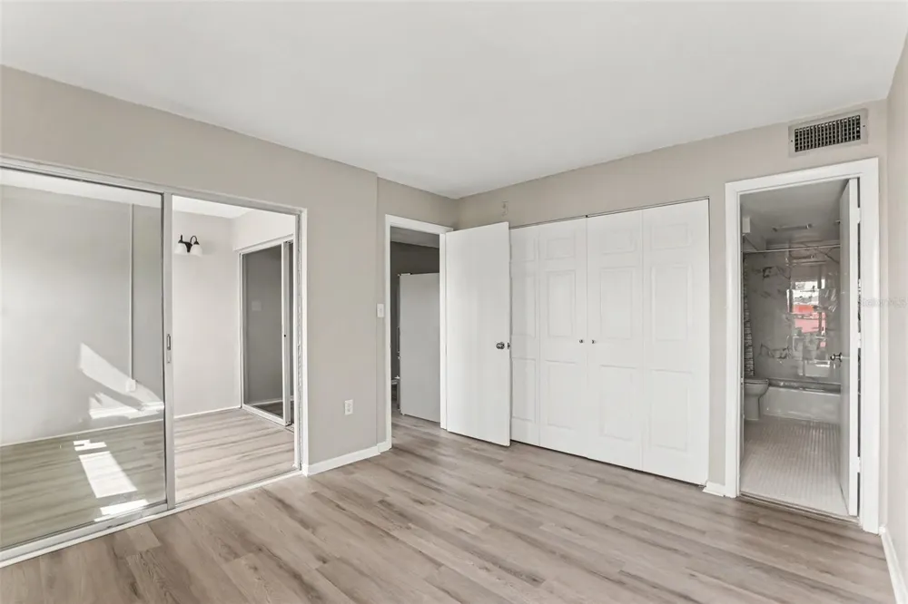 6100 12TH STREET S #313 St Petersburg, FL 33705