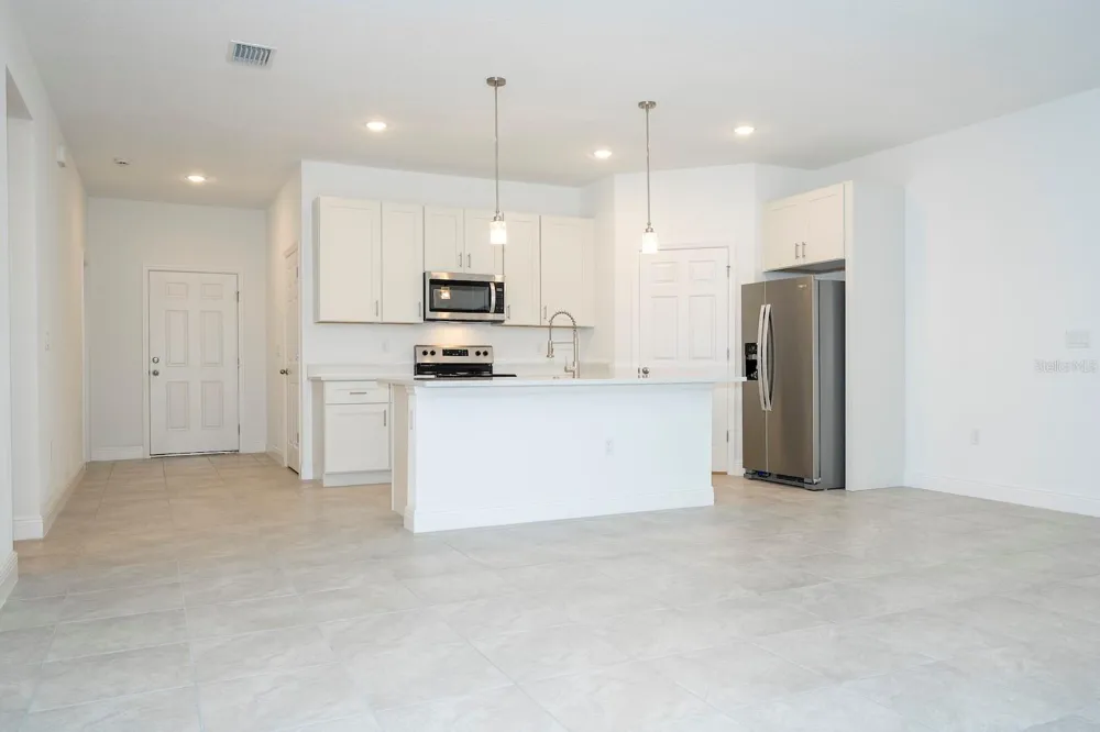 13815 SW 33RD COURT ROAD ocala, FL 34473